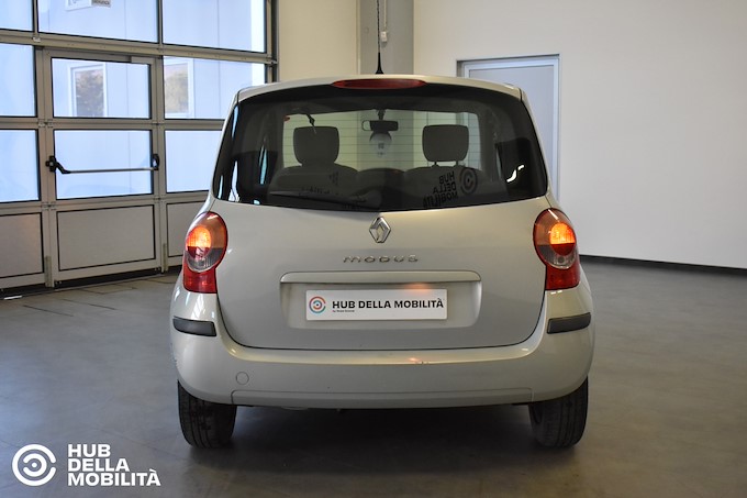 RENAULT Modus 1.2 16V Luxe Privilège